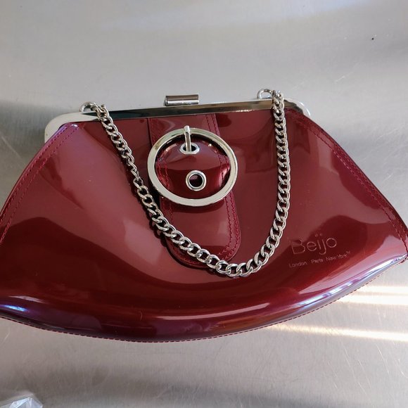 Beijo ruby purse, clutch w/ extra shoulder strap, 10 3/4 by 6 ", lovely! - Picture 3 of 16